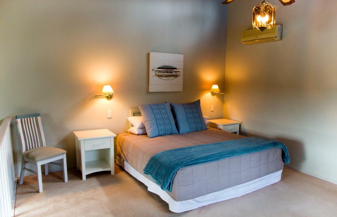 The Clendon Hotel Opua Luaran gambar
